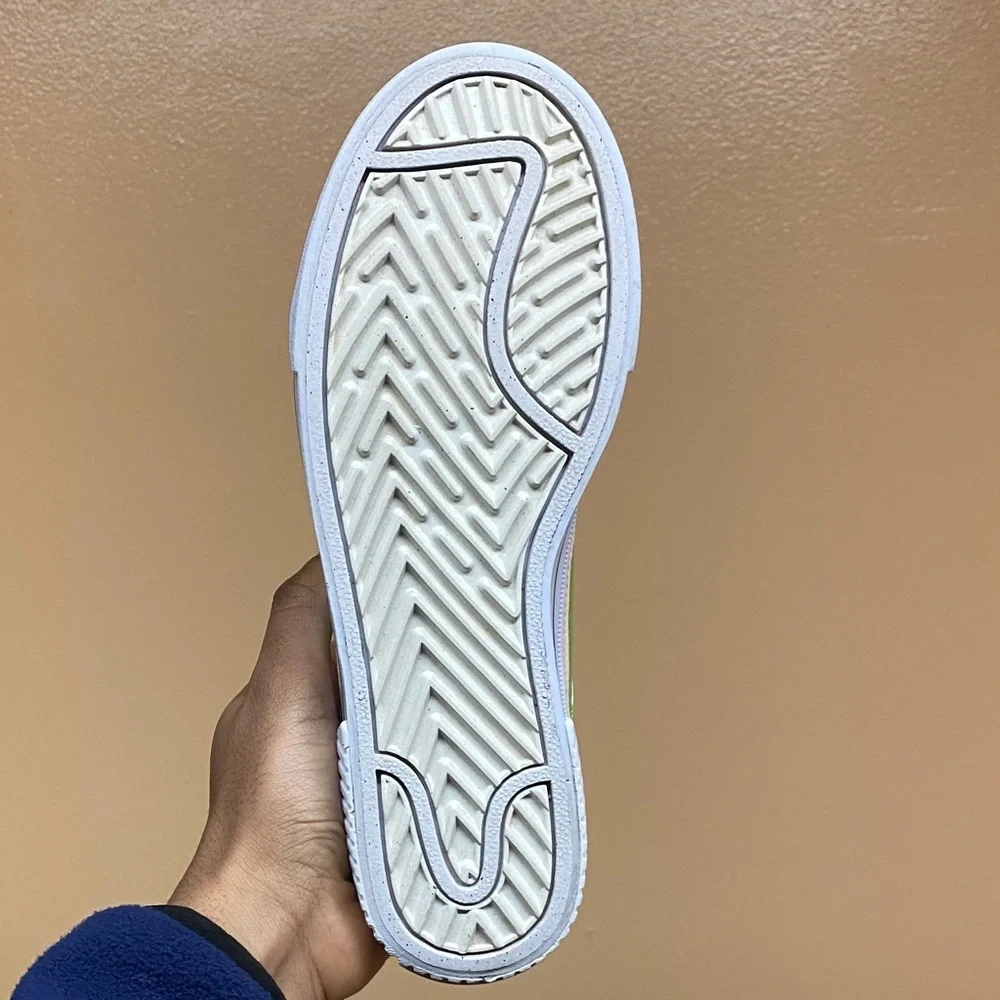 Nike court legacy